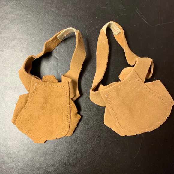 Child’s 12 Grecian style Lyrical Dance Sandal NWT - Picture 2 of 3